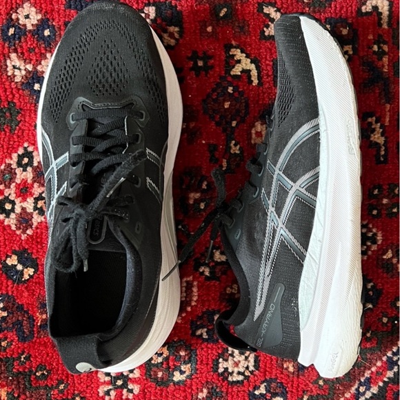 Asics Other - Asics Mens Black with White detail athletic sneakers, Mens 10 1/2